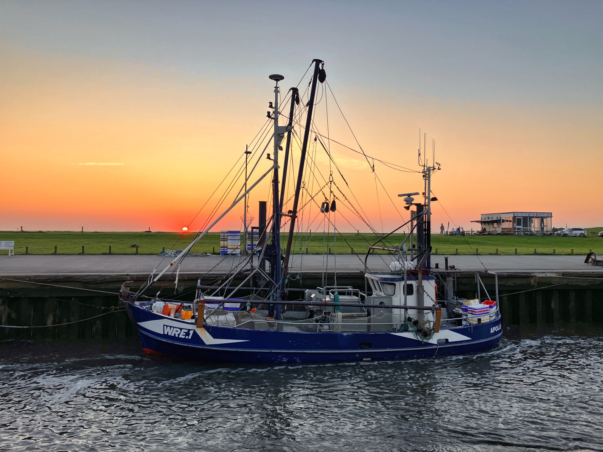 Fischkutter im Wremer Tief